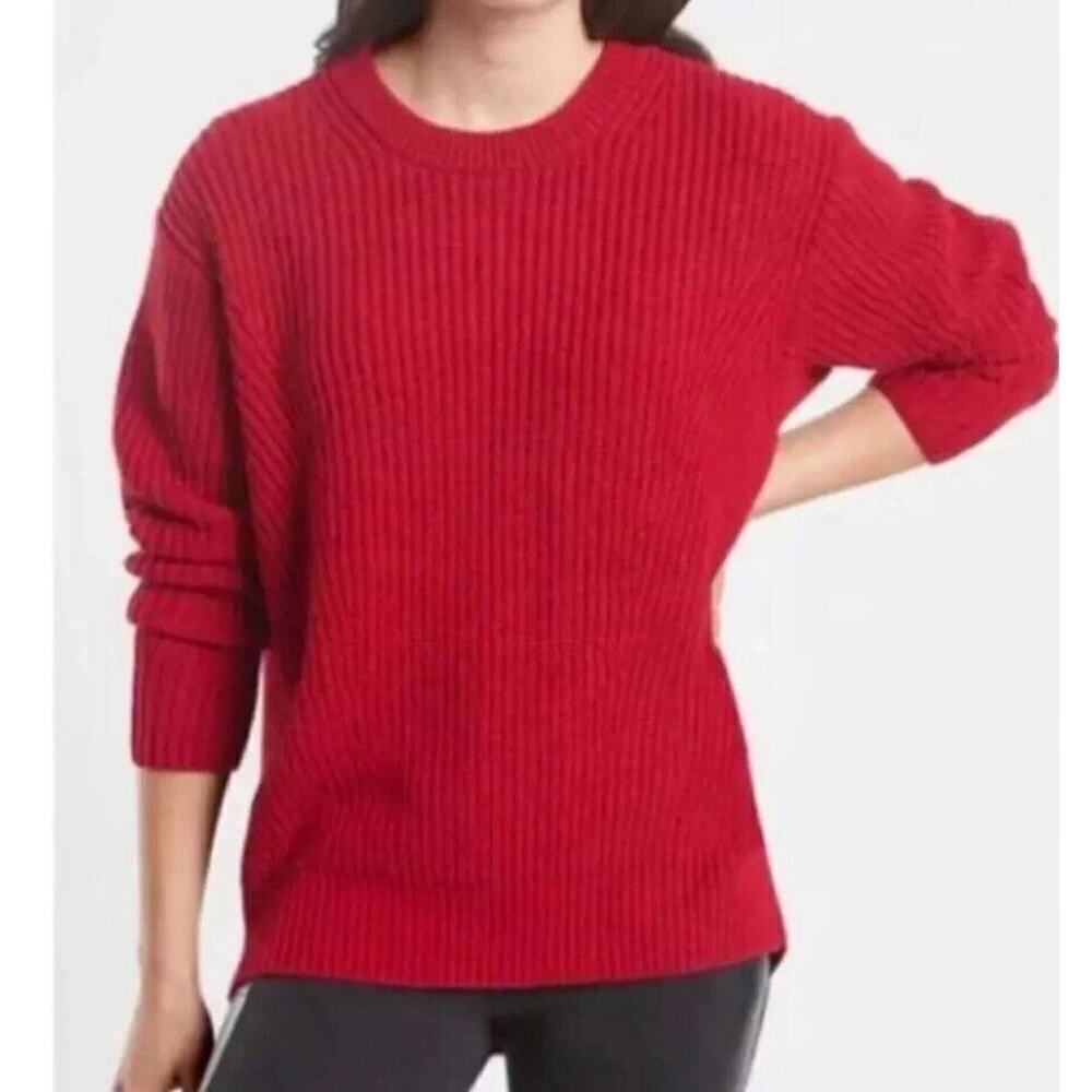 Athleta Cable Knit Red Sweater Sz XL Cascades Cocoon Holiday Crew Neck Chunky